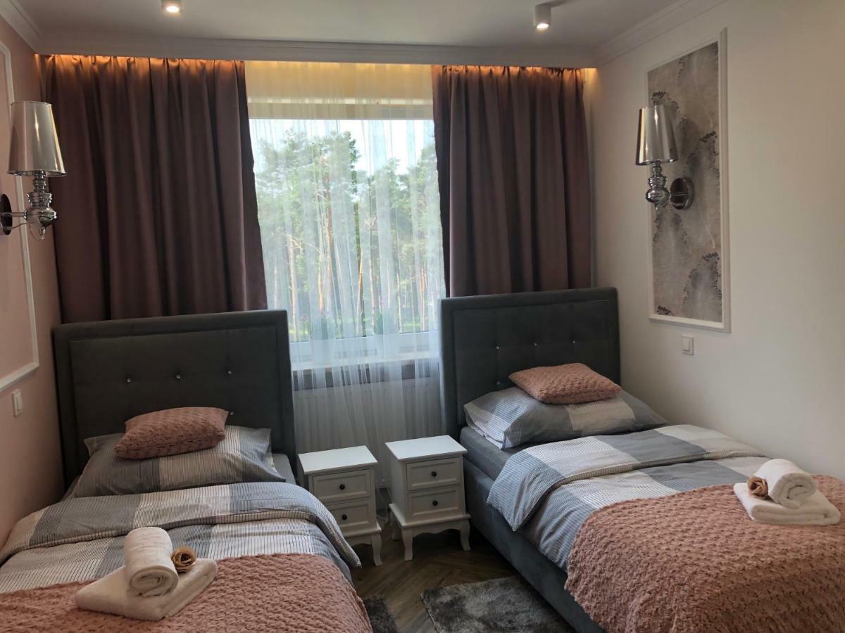 Family & Business Sauna Apartments No1 Lesny Nad Zalewem Cedzyna Unikat - 3 Bedroom With Private Sauna, Bath With Hydromassage, Terrace, Garage, Catering Options Kielce Exterior foto